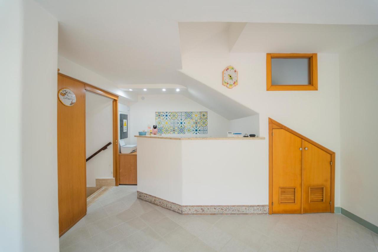 Tra I Monti Bed & Breakfast ตรามอนติ ภายนอก รูปภาพ
